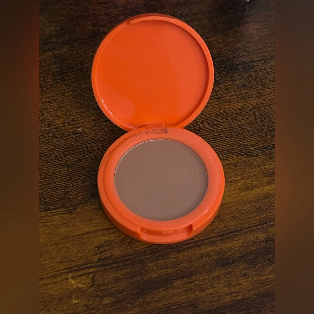 Pressed Bronzer Compact - Coral Case (Brown Shade)